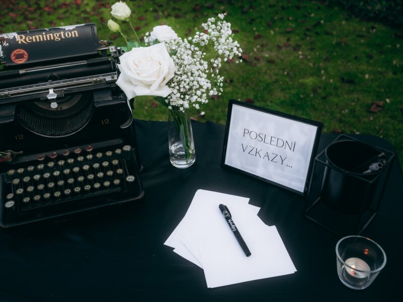 smutecni kvetiny plzen