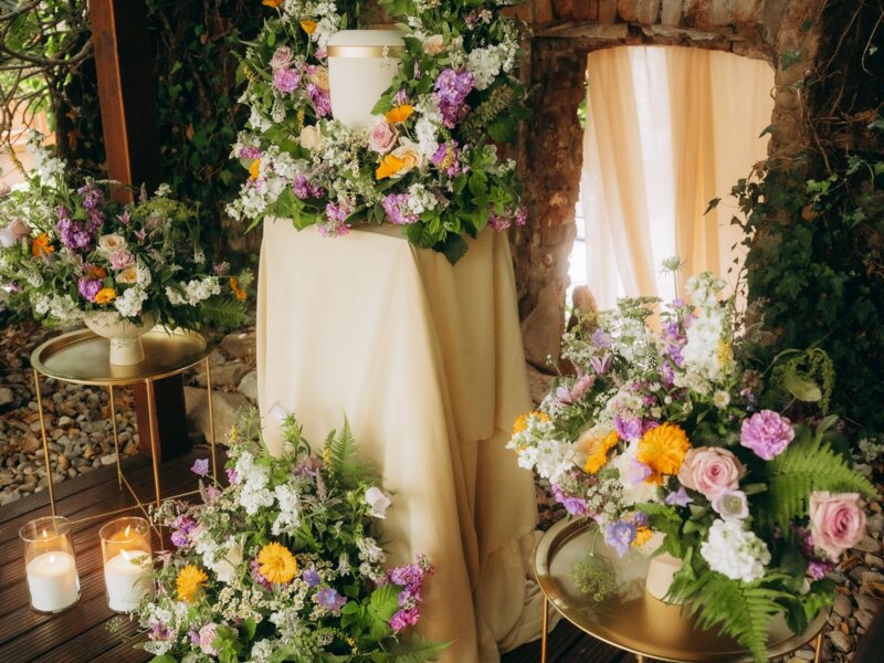 smutecni kvetiny plzen