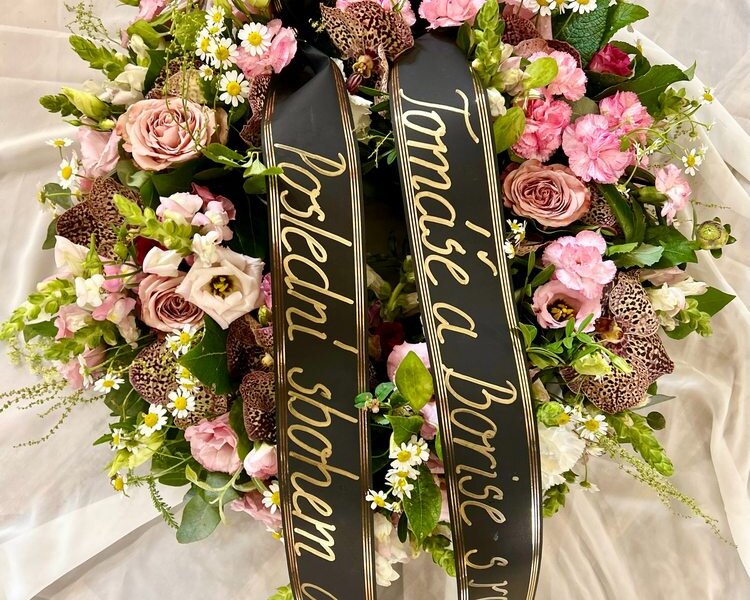 smuteční květiny Plzeň